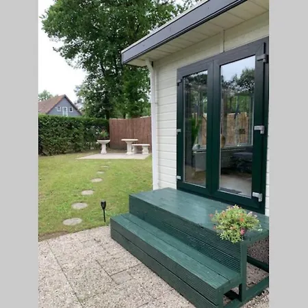 Holiday home Ruim Chalet: Veluwe Retreat With Private Garden *