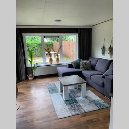 Holiday home Ruim Chalet: Veluwe Retreat With Private Garden Beekbergen