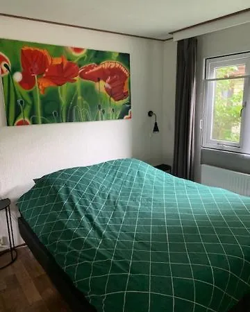 Holiday home Ruim Chalet: Veluwe Retreat With Private Garden *