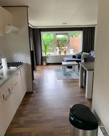 Ruim Op De Veluwe In Op Recreatiepark Topparken Met Vrije Tuin En Eigen Parkeerplaats * ביקברחן