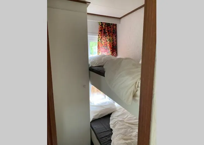 Feriehus Ruim Op De Veluwe In Op Recreatiepark Topparken Met Vrije Tuin En Eigen Parkeerplaats Beekbergen